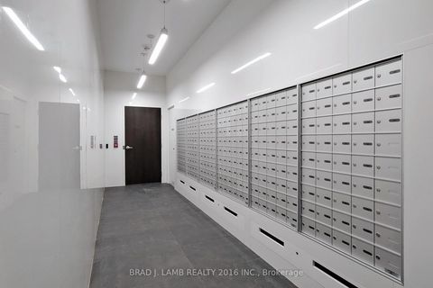 Photo 9 at 813 - 55 Ontario Street, Moss Park, Toronto