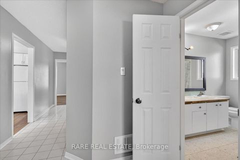 Photo 9 at 30 Mcveigh Drive, Northwest, Barrie