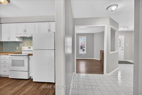 Photo 20 at 30 Mcveigh Drive, Northwest, Barrie