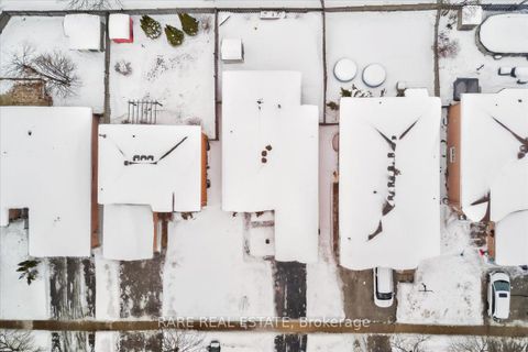 Photo 30 at 30 Mcveigh Drive, Northwest, Barrie