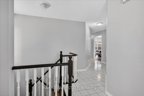 Photo 37 at 30 Mcveigh Drive, Northwest, Barrie