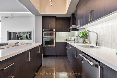 Photo 8 at PH-02 - 478 King Street W, Waterfront Communities C1, Toronto