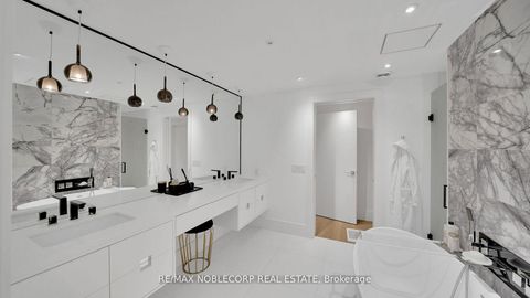 Photo 37 at 7 Waxwing Place, Don Mills, Toronto