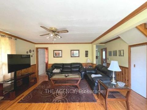 Photo 1 at 56 Sylvan Crescent, Oak Ridges Lake Wilcox, Richmond Hill