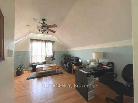 Photo 7 at 56 Sylvan Crescent, Oak Ridges Lake Wilcox, Richmond Hill