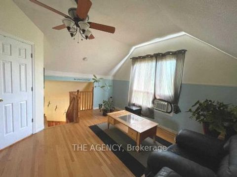 Photo 8 at 56 Sylvan Crescent, Oak Ridges Lake Wilcox, Richmond Hill