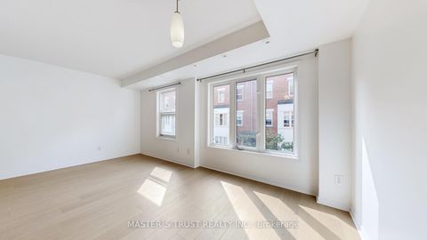 Photo 4 at Unit4 - 74 Munro Street, South Riverdale, Toronto