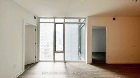 Photo 6 at 819 - 50 Power Street, Moss Park, Toronto