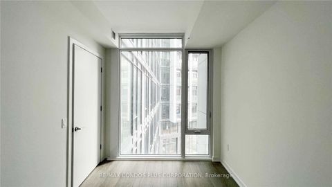 Photo 12 at 819 - 50 Power Street, Moss Park, Toronto