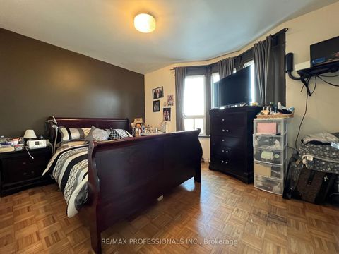 Photo 18 at 4 Locust Street, Mount Dennis, Toronto
