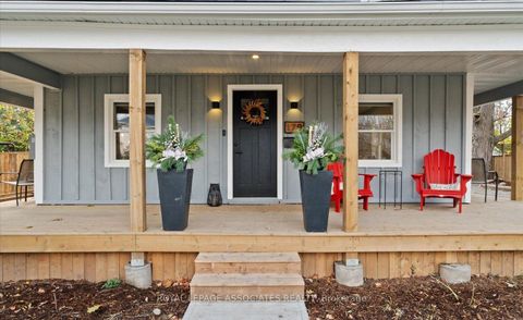 Photo 1 at 179 Church Street, Keswick North, Georgina