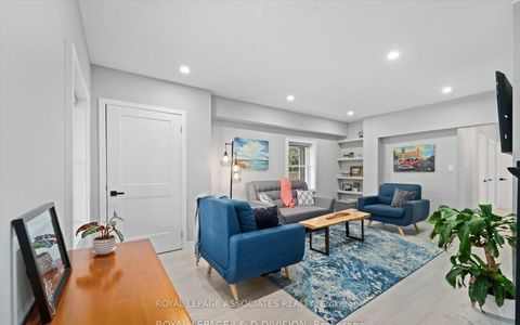 Photo 3 at 179 Church Street, Keswick North, Georgina