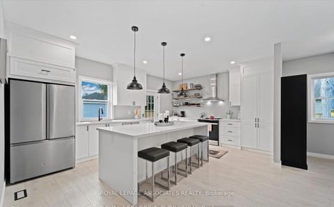 Photo 7 at 179 Church Street, Keswick North, Georgina