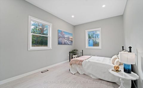 Photo 12 at 179 Church Street, Keswick North, Georgina