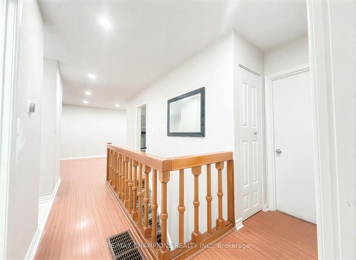 Photo 11 at 68 Nanwood Drive, Bram East, Brampton