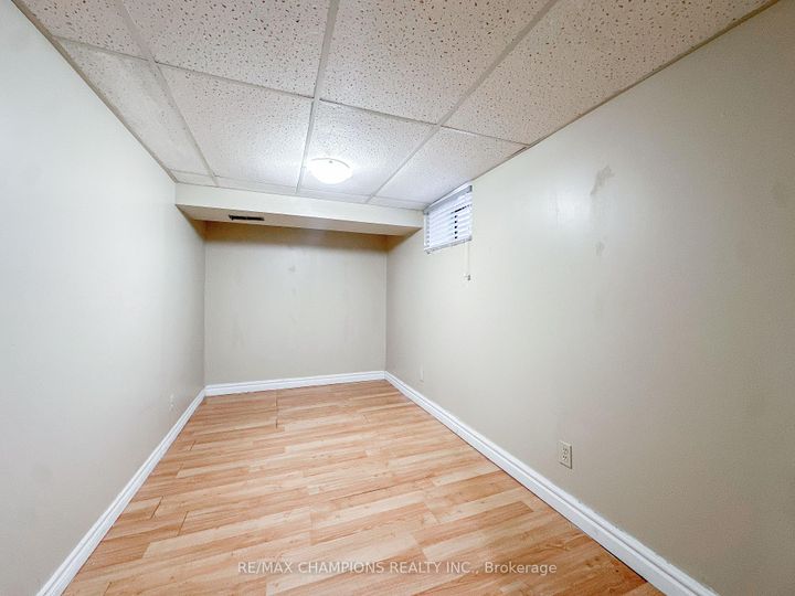 Photo 14 at 68 Nanwood Drive, Bram East, Brampton