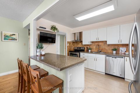 Photo 5 at 504 - 10 Fashion Roseway, Willowdale East, Toronto