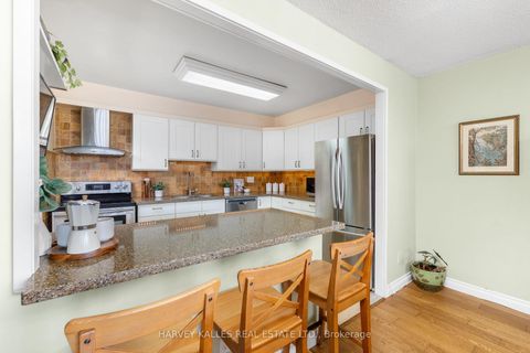 Photo 6 at 504 - 10 Fashion Roseway, Willowdale East, Toronto