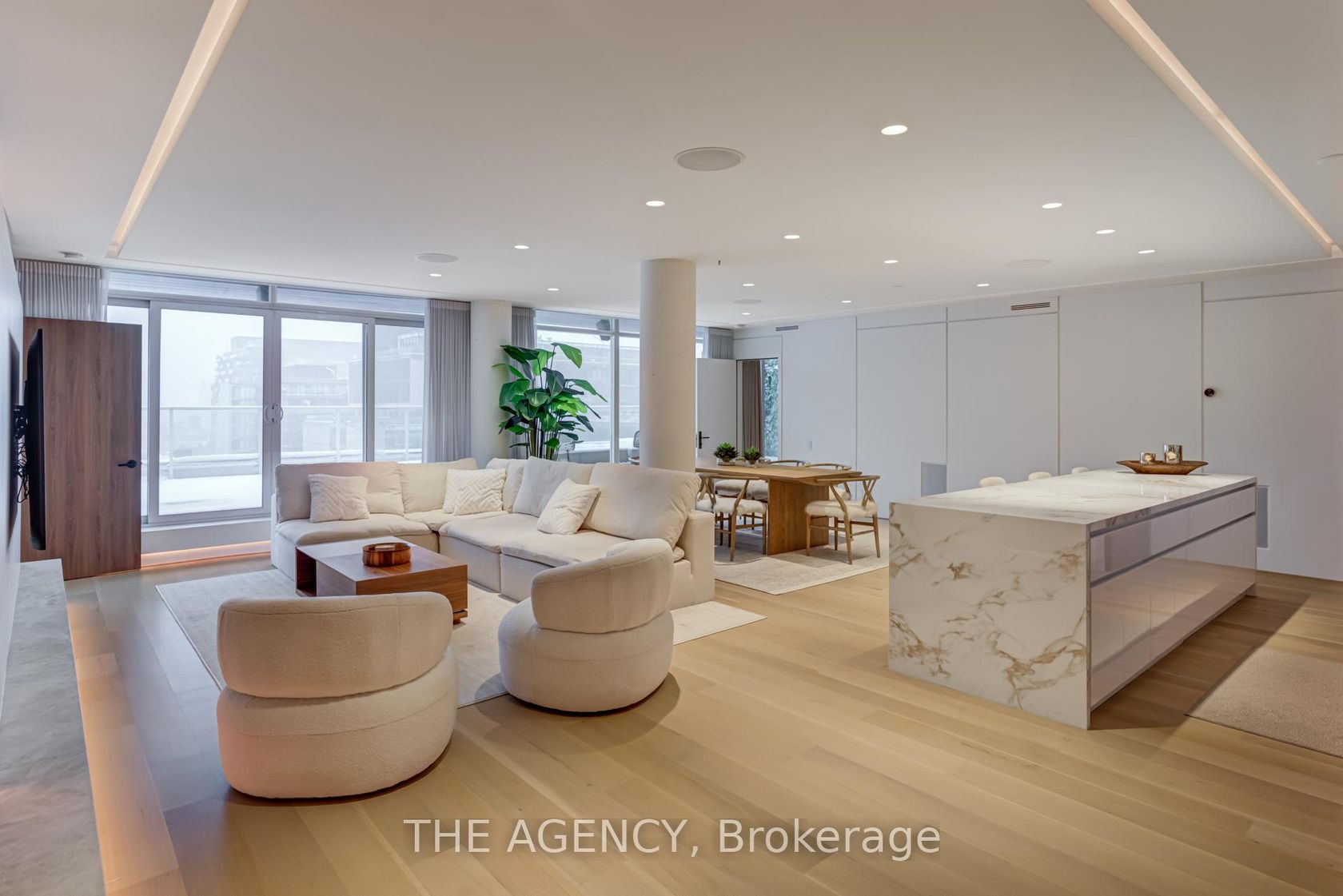 PH1105 - 75 Portland Street N, Waterfront Communities C1, Toronto photo number 2