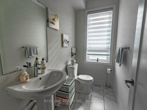 Photo 13 at 19 Woodstream Drive, Clairville, Toronto