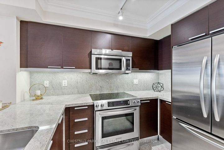 Photo 10 at 414 - 650 Sheppard Avenue E, Bayview Village, Toronto