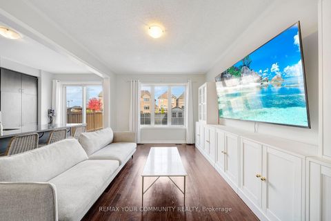 Photo 9 at 14 Faust Ridge, Kleinburg, Vaughan