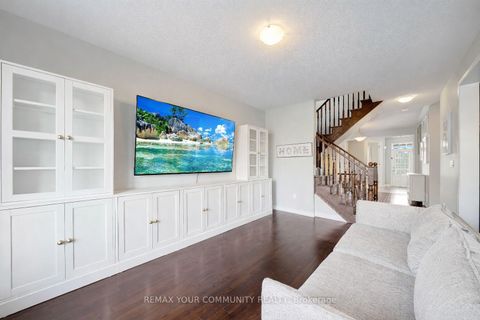 Photo 12 at 14 Faust Ridge, Kleinburg, Vaughan