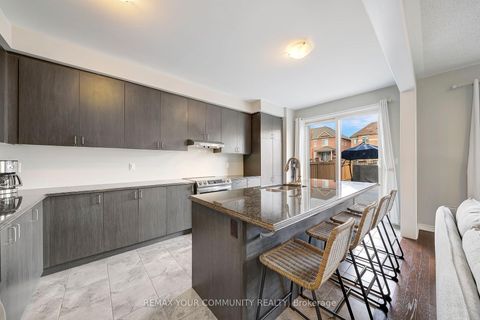 Photo 19 at 14 Faust Ridge, Kleinburg, Vaughan