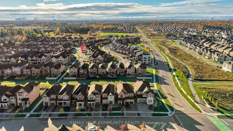 Photo 39 at 14 Faust Ridge, Kleinburg, Vaughan