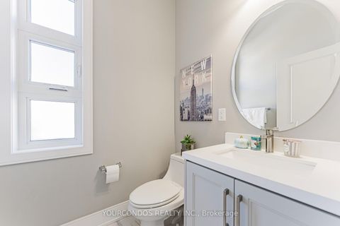 Photo 5 at 18 HARMAN Avenue, Rural Richmond Hill, Richmond Hill