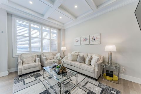 Photo 11 at 18 HARMAN Avenue, Rural Richmond Hill, Richmond Hill