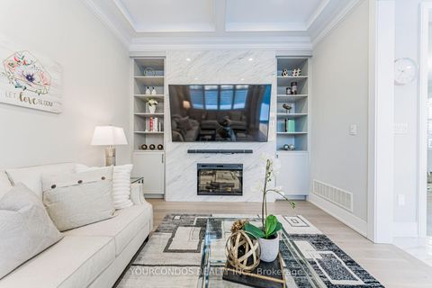 Photo 12 at 18 HARMAN Avenue, Rural Richmond Hill, Richmond Hill