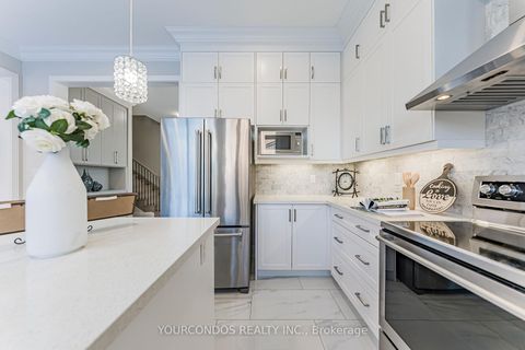 Photo 20 at 18 HARMAN Avenue, Rural Richmond Hill, Richmond Hill