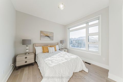 Photo 41 at 18 HARMAN Avenue, Rural Richmond Hill, Richmond Hill