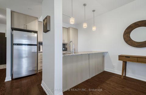 Photo 13 at 708 - 85 The Donway W, Don Mills, Toronto