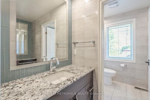 Photo 17 at 65 Woodcrest Road, Allandale Heights, Barrie