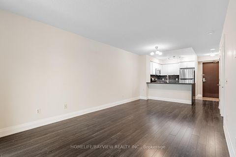 Photo 7 at 1015 - 18 Parkview Avenue, Willowdale East, Toronto