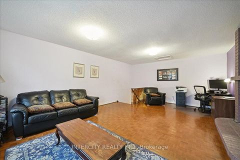 Photo 19 at 67 Sonny Street, Maple, Vaughan