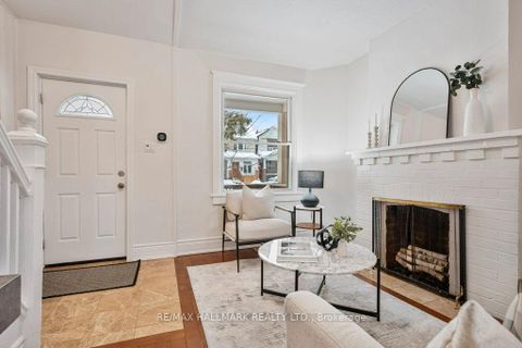 Photo 2 at 203 Oakcrest Avenue, Danforth, Toronto