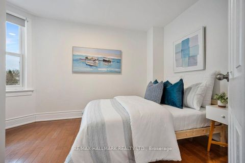 Photo 18 at 203 Oakcrest Avenue, Danforth, Toronto