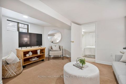 Photo 26 at 203 Oakcrest Avenue, Danforth, Toronto