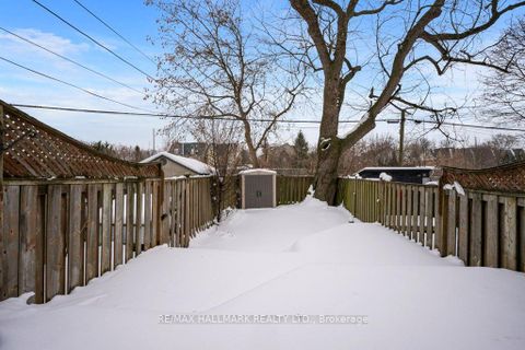 Photo 30 at 203 Oakcrest Avenue, Danforth, Toronto