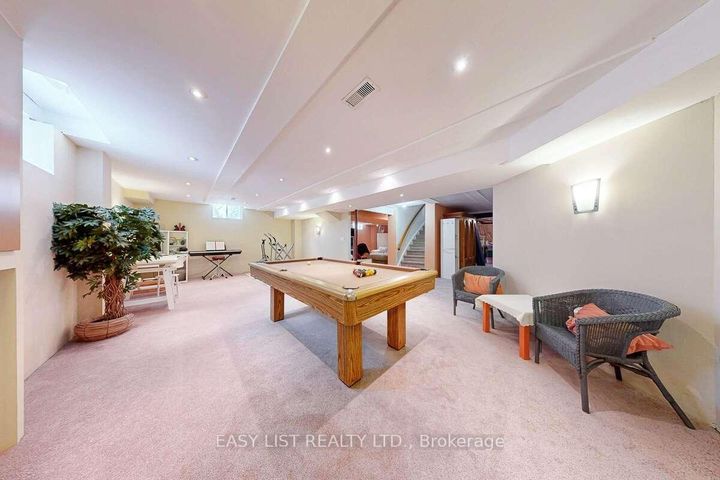 Photo 40 at 37 Nevada Crescent, Rural Vaughan, Vaughan