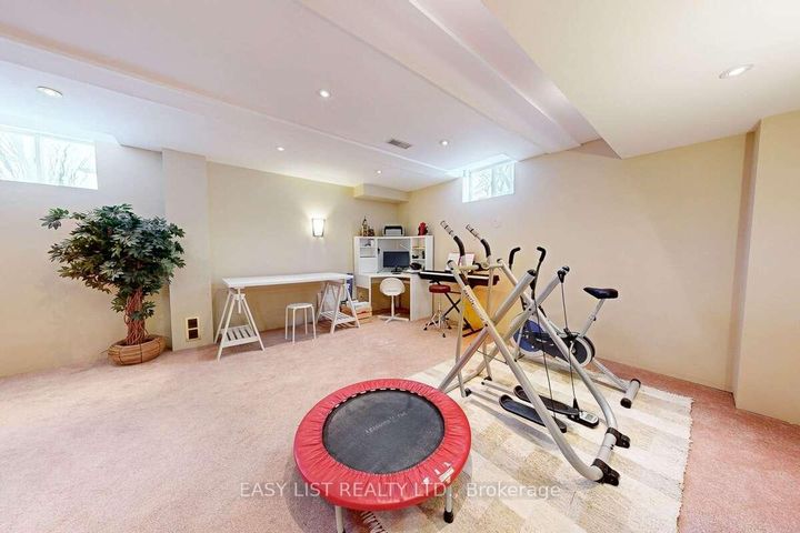 Photo 41 at 37 Nevada Crescent, Rural Vaughan, Vaughan