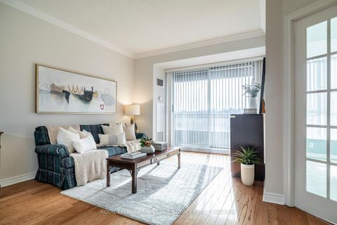 Photo 6 at 502 - 2662 Bloor Street W, Kingsway South, Toronto