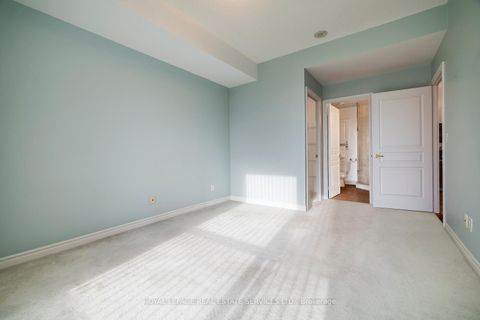 Photo 13 at 502 - 2662 Bloor Street W, Kingsway South, Toronto