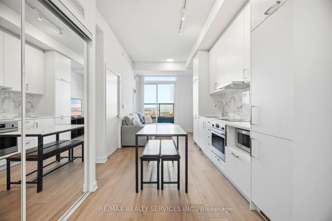 Photo 14 at 1007 - 60 Honeycrisp Crescent, Vaughan Corporate Centre, Vaughan