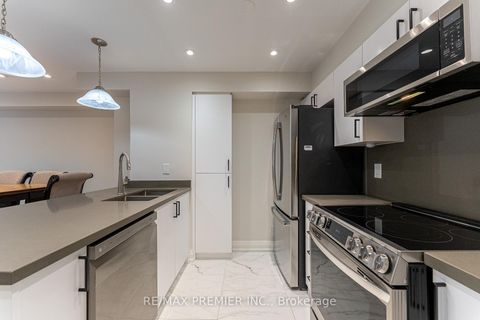 Photo 2 at 205 - 1 Balmoral Avenue, St. Clair, Toronto