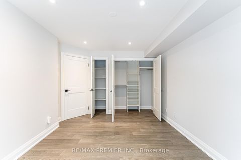 Photo 11 at 205 - 1 Balmoral Avenue, St. Clair, Toronto