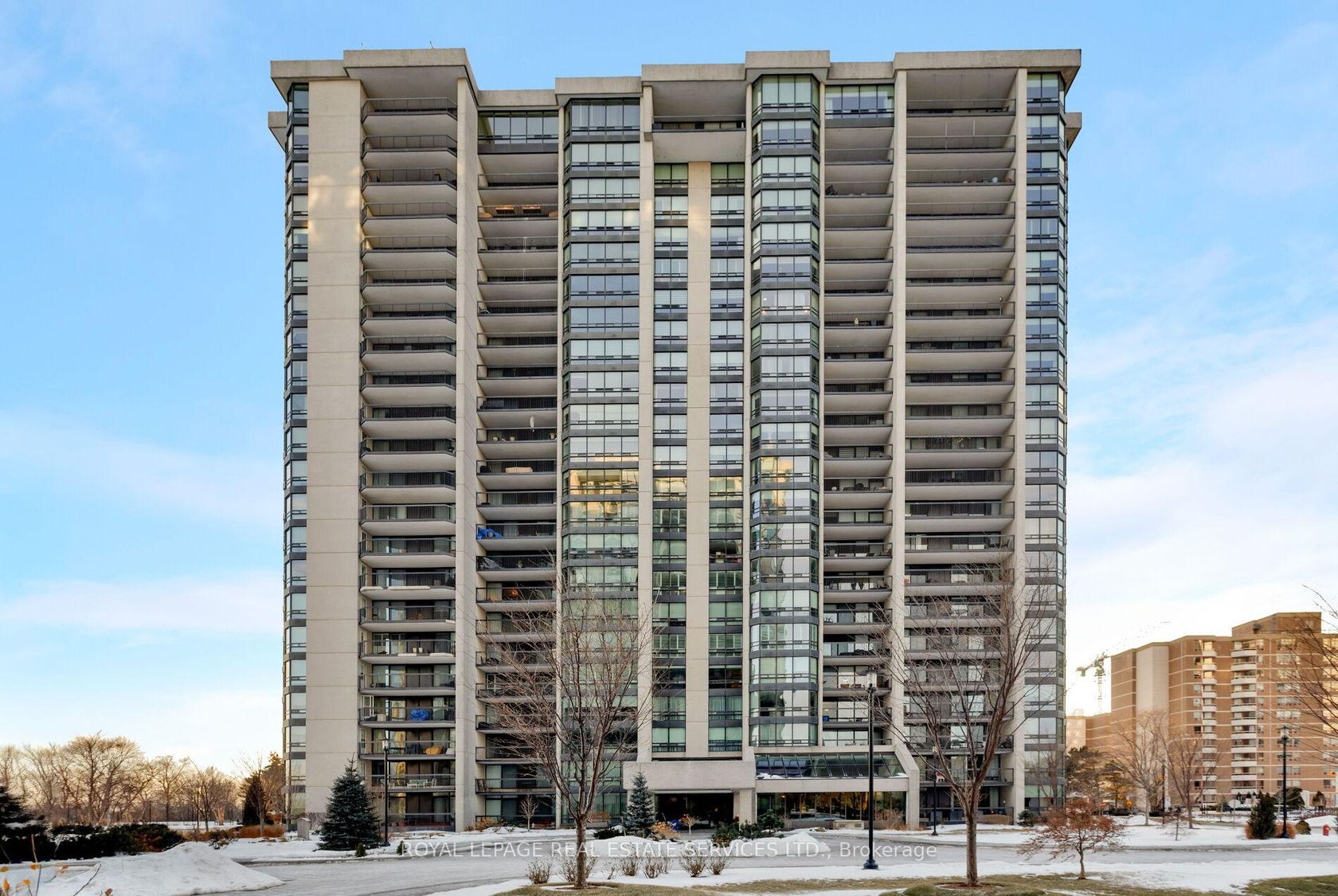 1401 - 2180 Marine Drive, BR Bronte, Oakville 